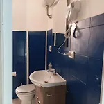 Apartament Mezzocannone Terminal Center *
